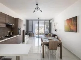Spacious 3BD Apartment with Country Views & Large Front Terrace with Outside Furniture