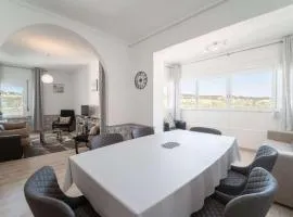 2BR Apartment near Costa da Caparica Beach | By Airnest