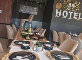 Hotel98