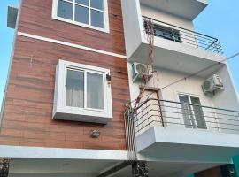 Sri Adhinath Residency, hotel v destinaci Kanchipuram
