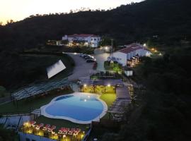 Complejo Los Veneros – hotel w mieście Santa Ana la Real