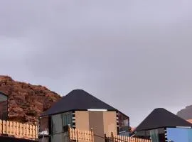 Rum Awaad luxury camp