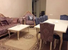 EL House