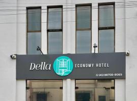 Della Economy Hotel, hotel v destinaci Paranaguá