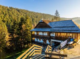 Valašské chalupy Resort, rezort ve Velkých Karlovicích