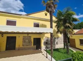Villa Ella