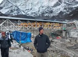 Kedarnath Camps by Annu