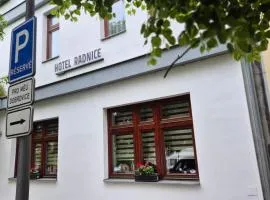 Hotel Radnice Dobrovice