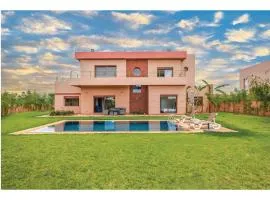 Villa Dahlia Jacuzzi, Stove, Pool