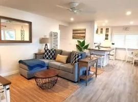 Beautiful 2 Bed Beach Condo #120