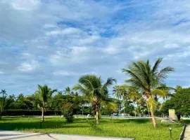 Golden Sun and Sand Studio Apartments
