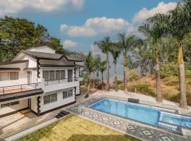 Esperanza Villas with Free Breakfast, Swimming Pool and Valley View