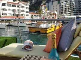 JASMINE CORAL JAY Boutique Boatel Ocean Village