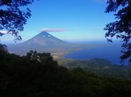 Eco lodge finca magdalena โรงแรมในAltagracia