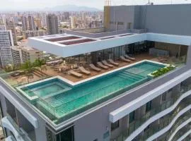 Rooftop com vista para o mar