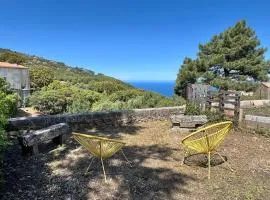 Bergerie corse avec vue mer