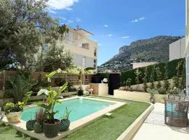 Rare, private garden, Monaco border