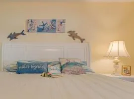 Private Entry-King & Queen rooms