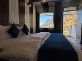 Devariya Guest House