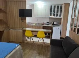 Apto lindo sacada com churrasqueira