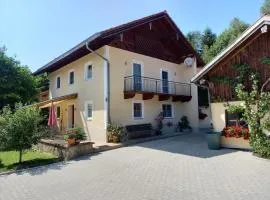 Landhof Ella - Ferienhaus vor den Toren Salzburgs