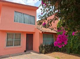 Confortables habitaciones en zona residencial de Vista Bella, Morelia Michoacan, hotel a Morelia