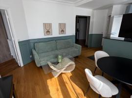 Séjour à Paris, hotel in Aubervilliers