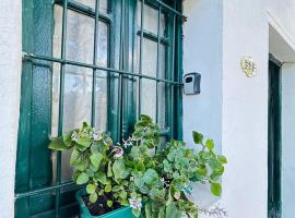 Manuel Apart, hotel in Esquina