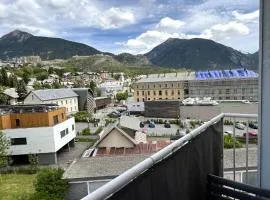 Appt rénové - Balcon montagne - 400m télécabine - Briançon