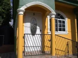 Coke's Vacation Home