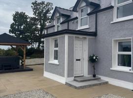 Rose Cottage at Hilltop Hideaway, hotel v destinaci Barnesmore