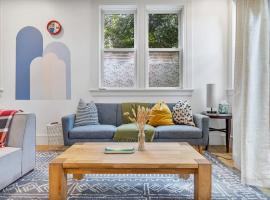 #Urban Elegance 3BR With Parking Near UC BART & Downtown, hotel em Berkeley