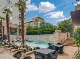 Cozy 1,100sf apartment in the heart of Legacy