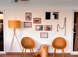 El Tunco Beachfront Surf City Spot, hotel en Tamanique