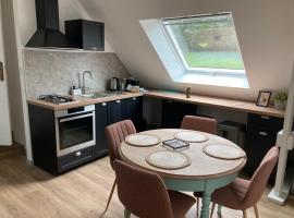 Gîte au fil de l eau โรงแรมในBricquebec