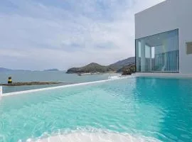 Namhae Private Pool Villa Damhae