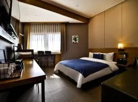Jinju Hotel The Cloud