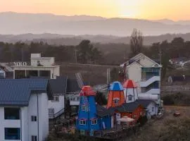 Gangneung Windmill Pension Pet friendly