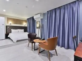 Changwon Myeongseo-dong Namuneulbo Hotel