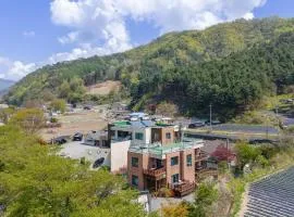 Gapyeong Natural Nest Pension