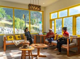 The Hosteller Kareri