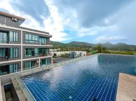 C186 Steps to NaiHarn Beach Serene Nature Stay