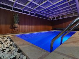 בקתה בשמורה, hotel v destinaci Shomera