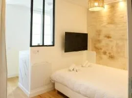 Le Petit Jacques Cognac Studio