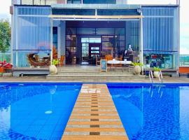 De Pointé Resort & Resto, hotel a Campaka