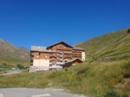 Appartement au pied de la montagne, Hotel in Allos