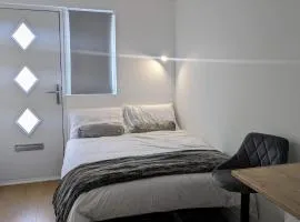 The Southend Airport Lodge