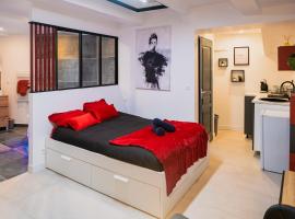 Studio Cosy avec jacuzzi privé，位于贝济耶的酒店