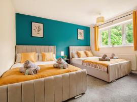 Central Blue Haven Retreat Free Parking 8ppl!, pet-friendly hotel in Victoria