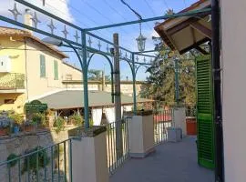 La terrazza sul Borgo di Quadroni